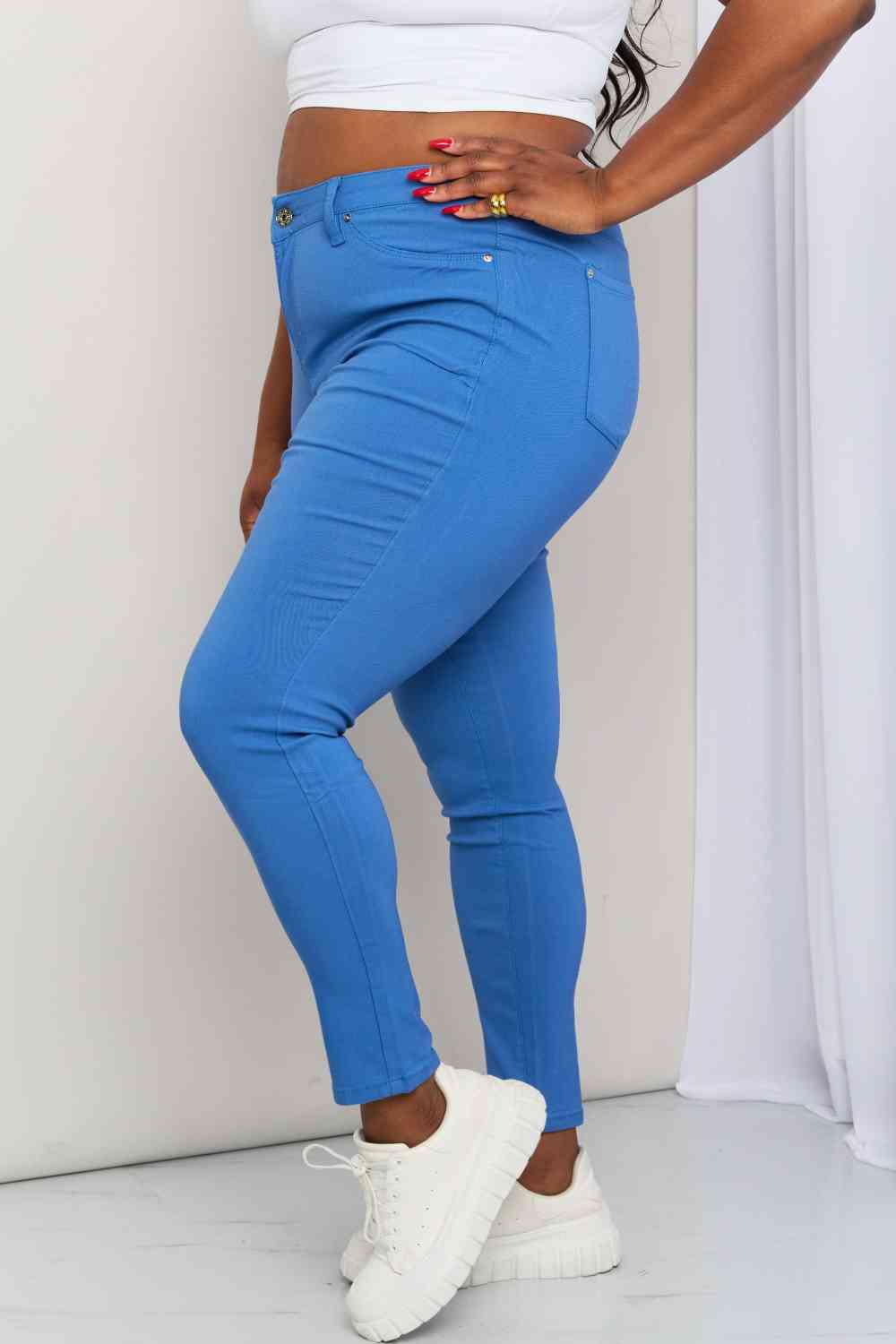 YMI Jeanswear Kate Hyper-Stretch Full Size Mid-Rise Skinny Jeans in Electric Blue - AFFORDABLE MARKET