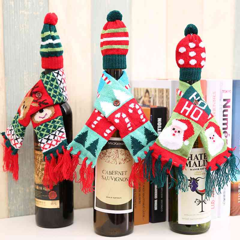Christmas Hat and Scarf Wine Bottle Decoration - AFFORDABLE MARKET