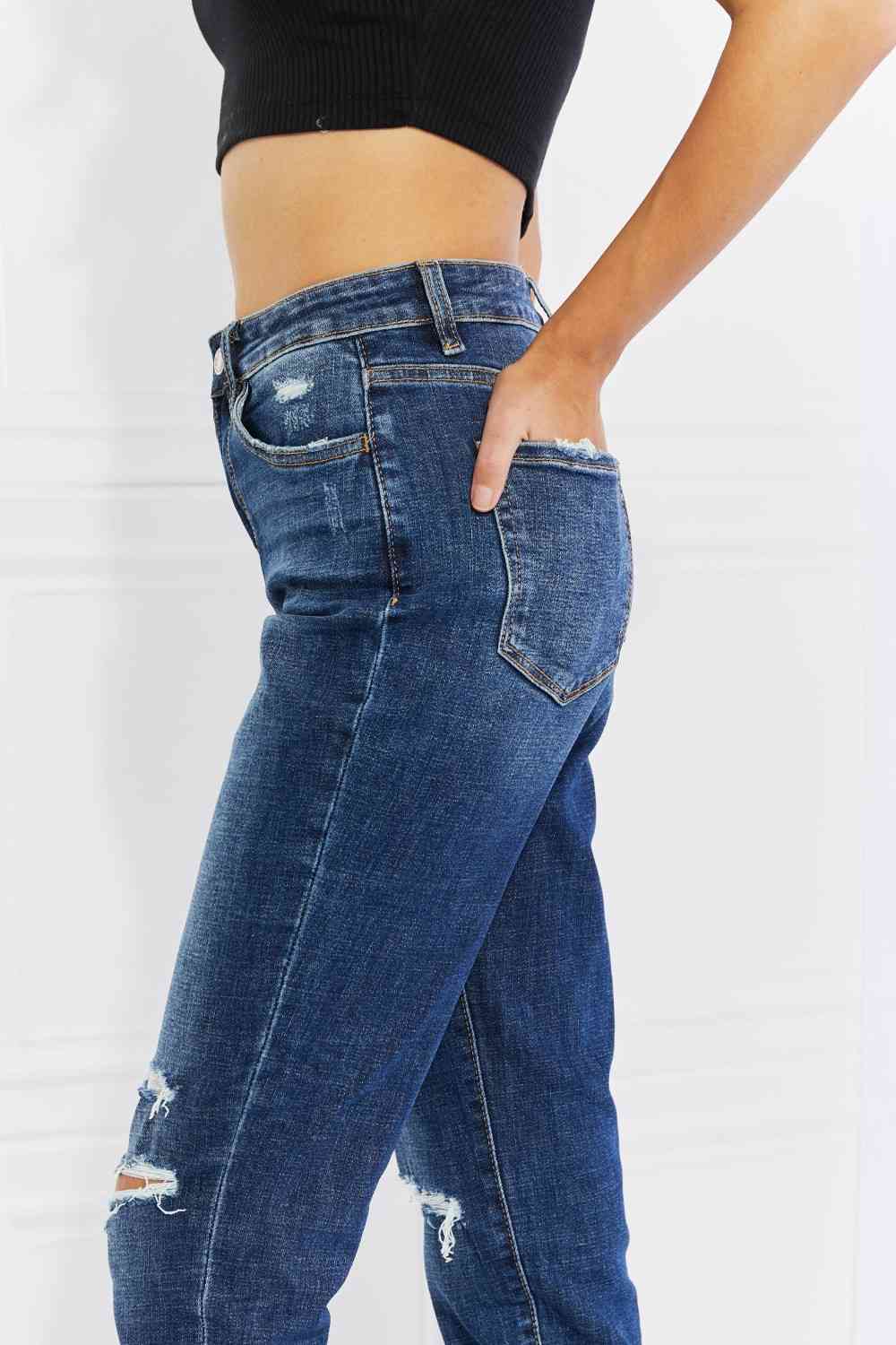 Vervet by Flying Monkey Full Size Distressed Cropped Jeans with Pockets - AFFORDABLE MARKET